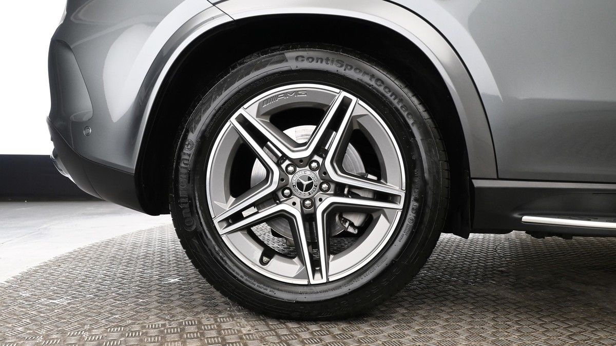 Mercedes-Benz GLE Image 9