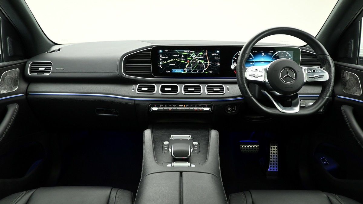 Mercedes-Benz GLE Image 14