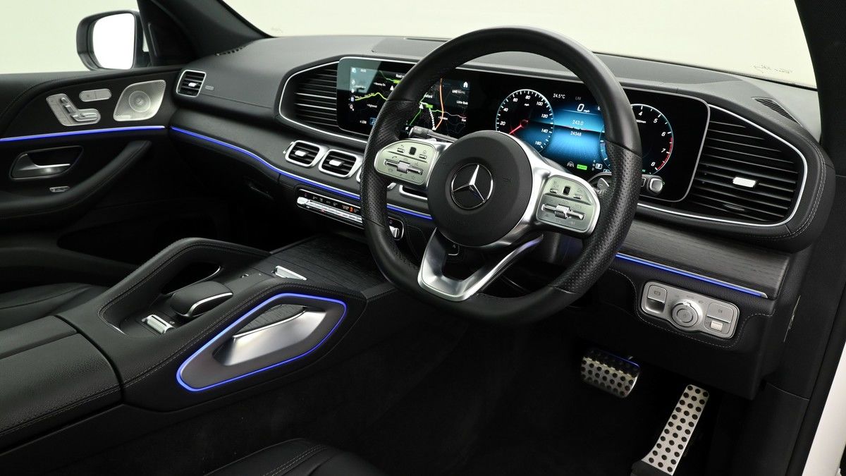 Mercedes-Benz GLE Image 3