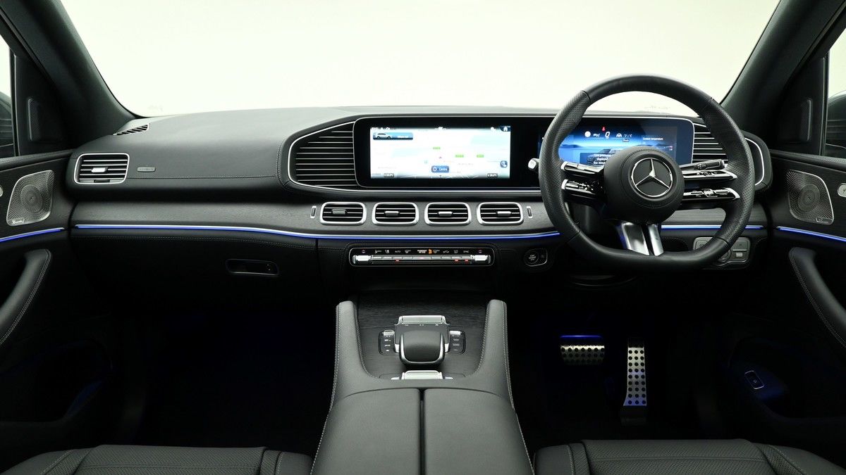 Mercedes-Benz GLS Image 14