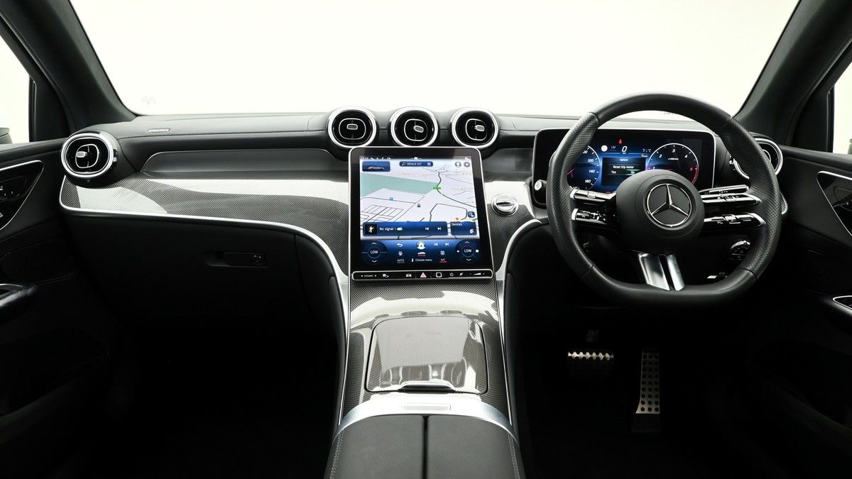 Mercedes-Benz GLC Image 13