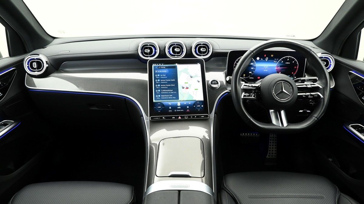 Mercedes-Benz GLC Image 14