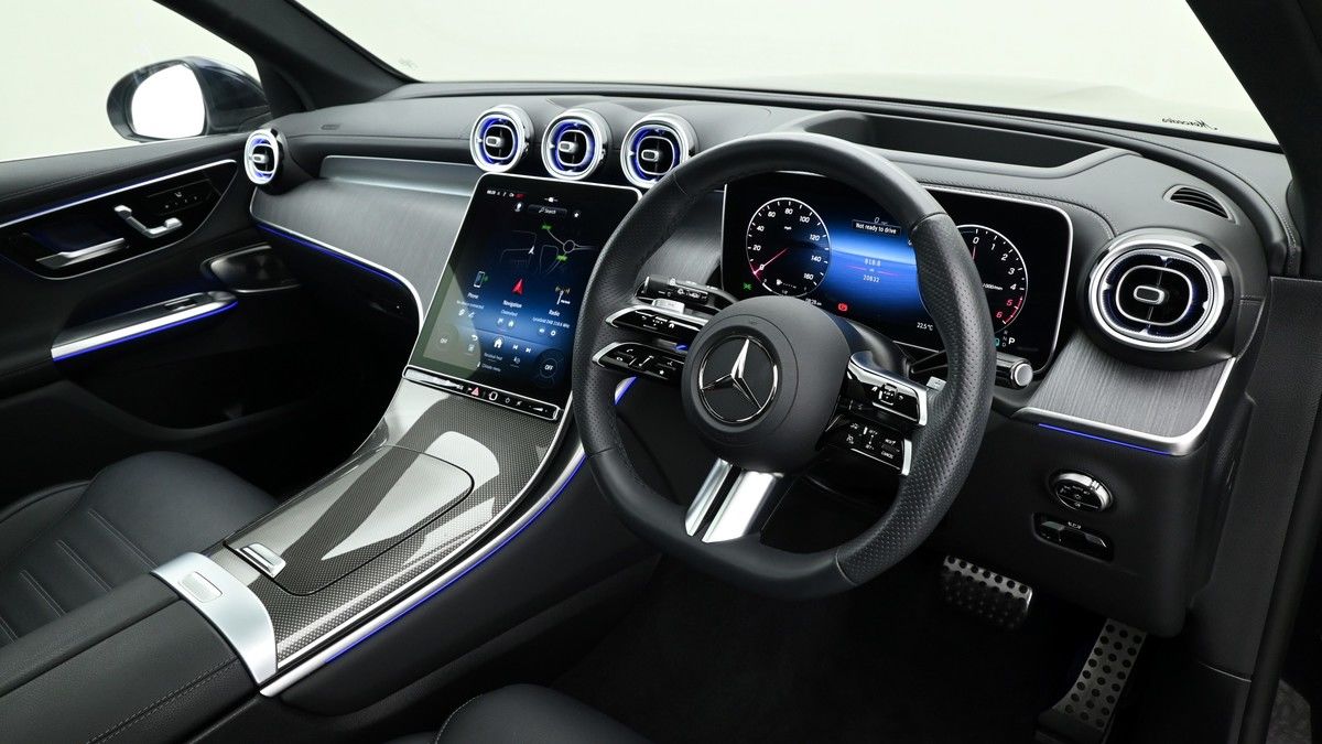 Mercedes-Benz GLC Image 3