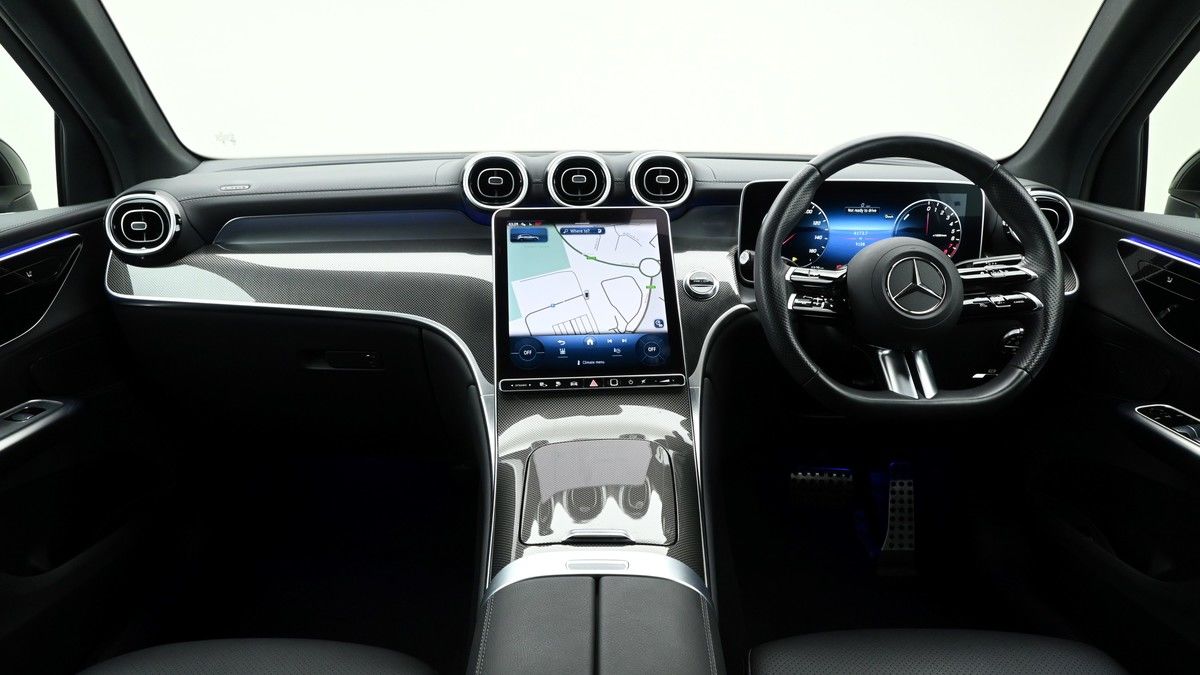 Mercedes-Benz GLC Image 13