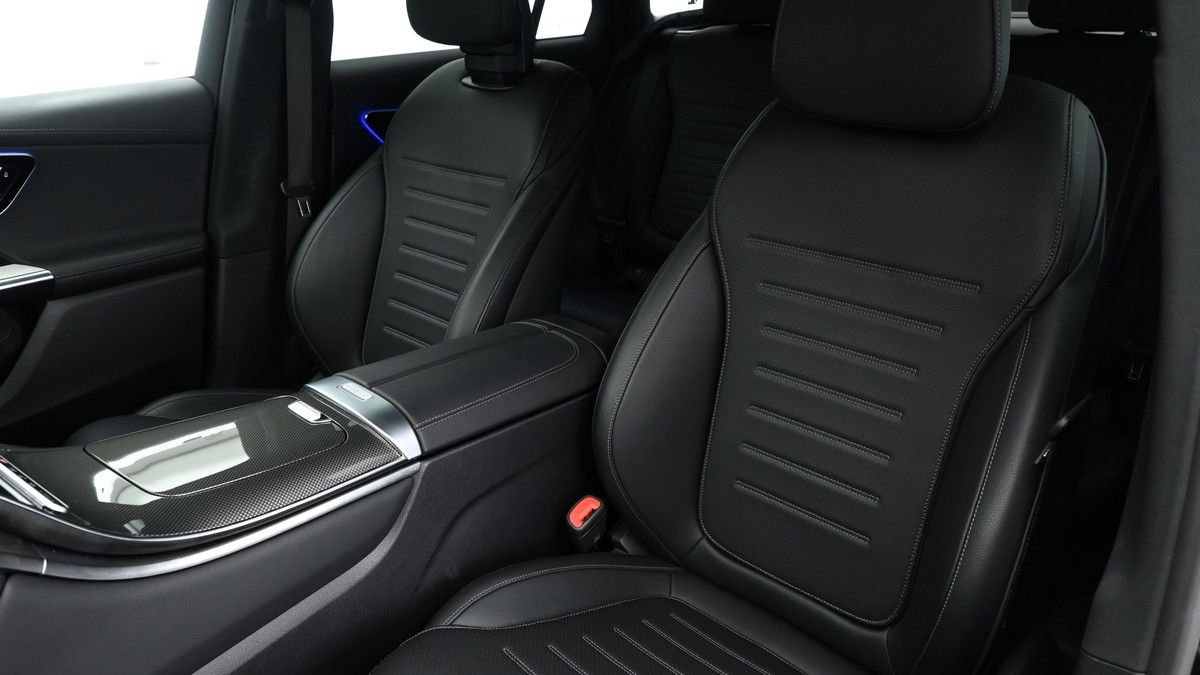 Mercedes-Benz GLC Image 3