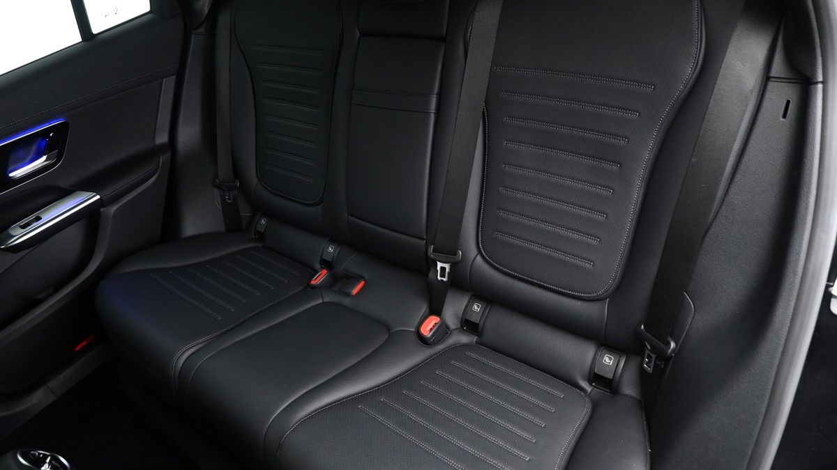Mercedes-Benz GLC Image 4