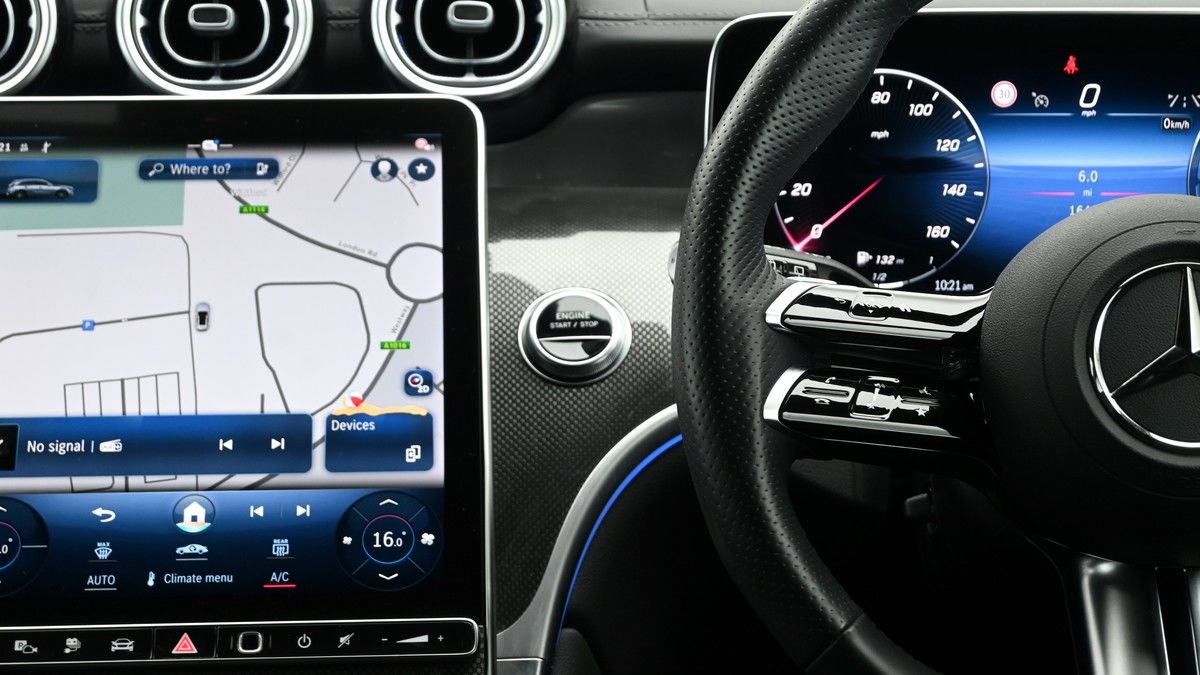 Mercedes-Benz GLC Image 15