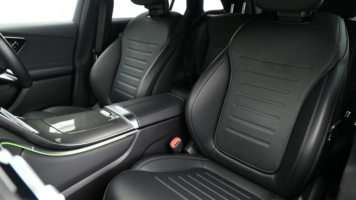 Mercedes-Benz GLC Image 4