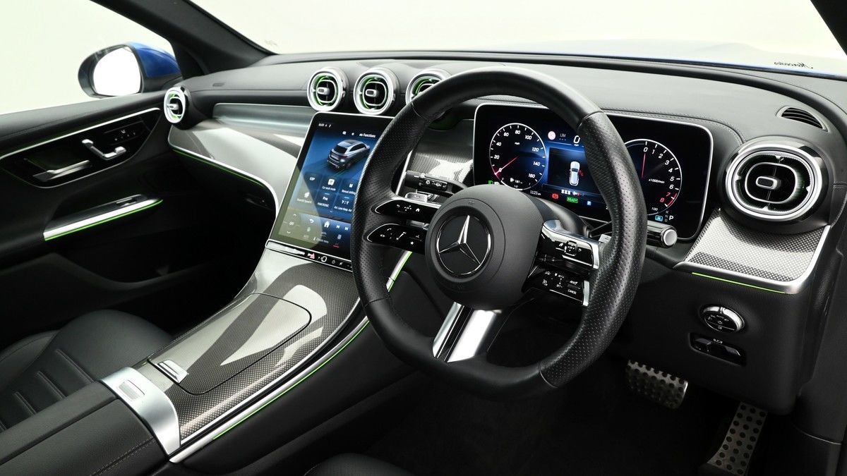 Mercedes-Benz GLC Image 3