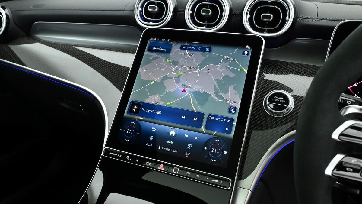 Mercedes-Benz GLC Image 11