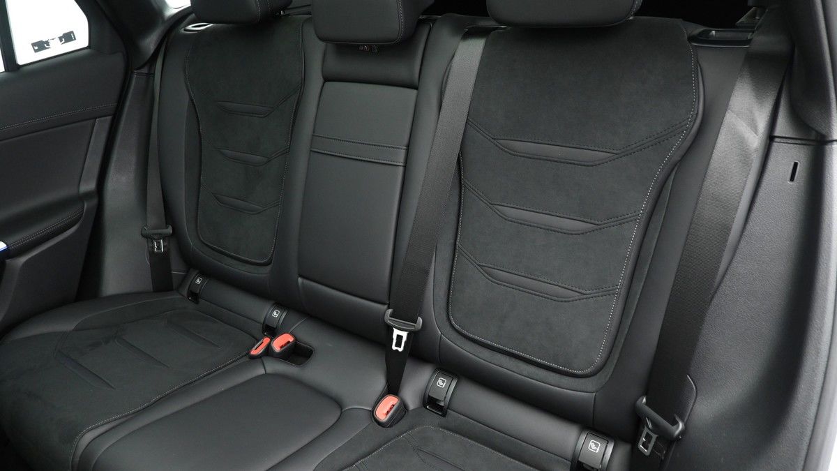 Mercedes-Benz GLC Image 5