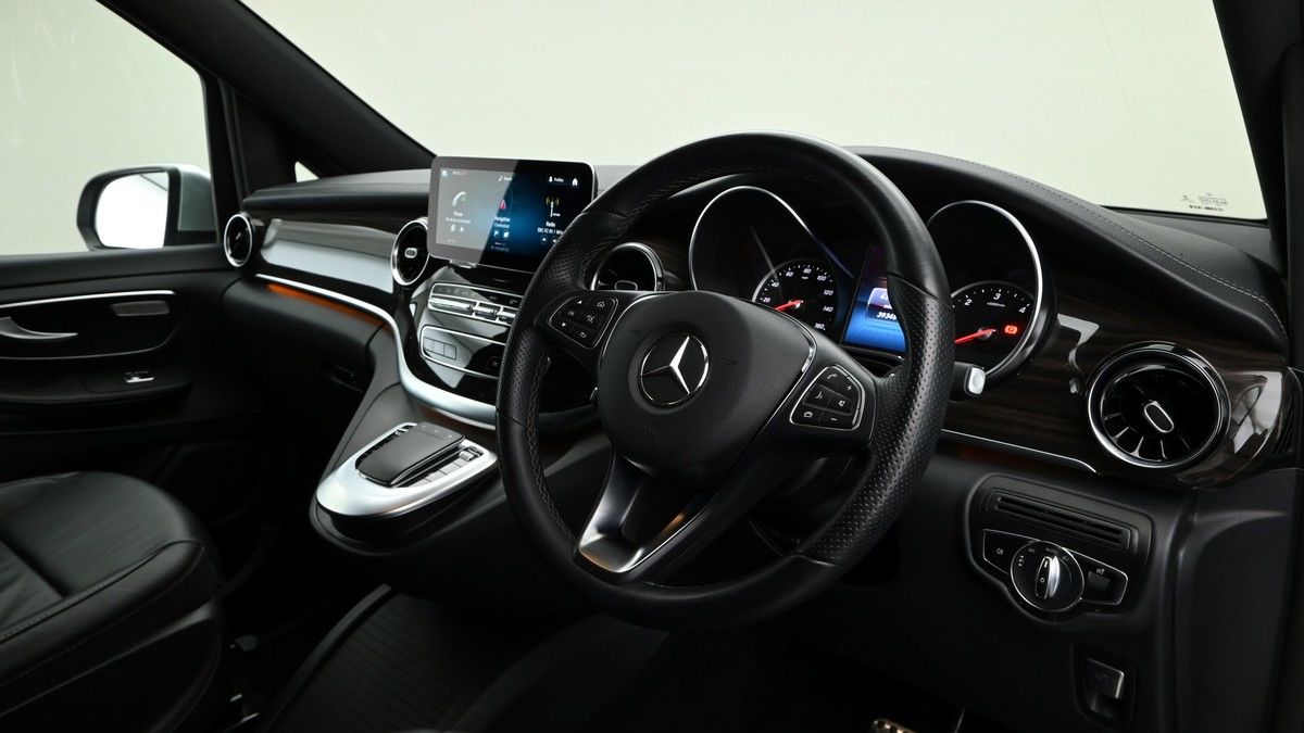 More views of Mercedes-Benz V Class