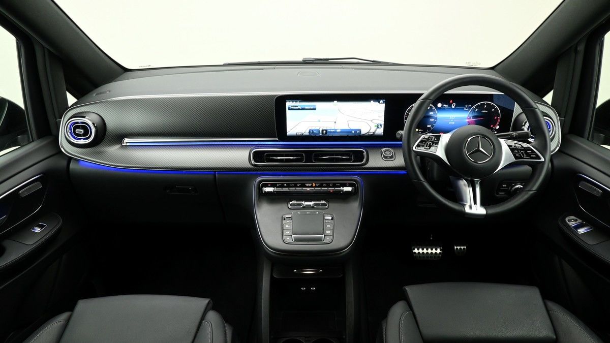 Mercedes-Benz V Class Image 14