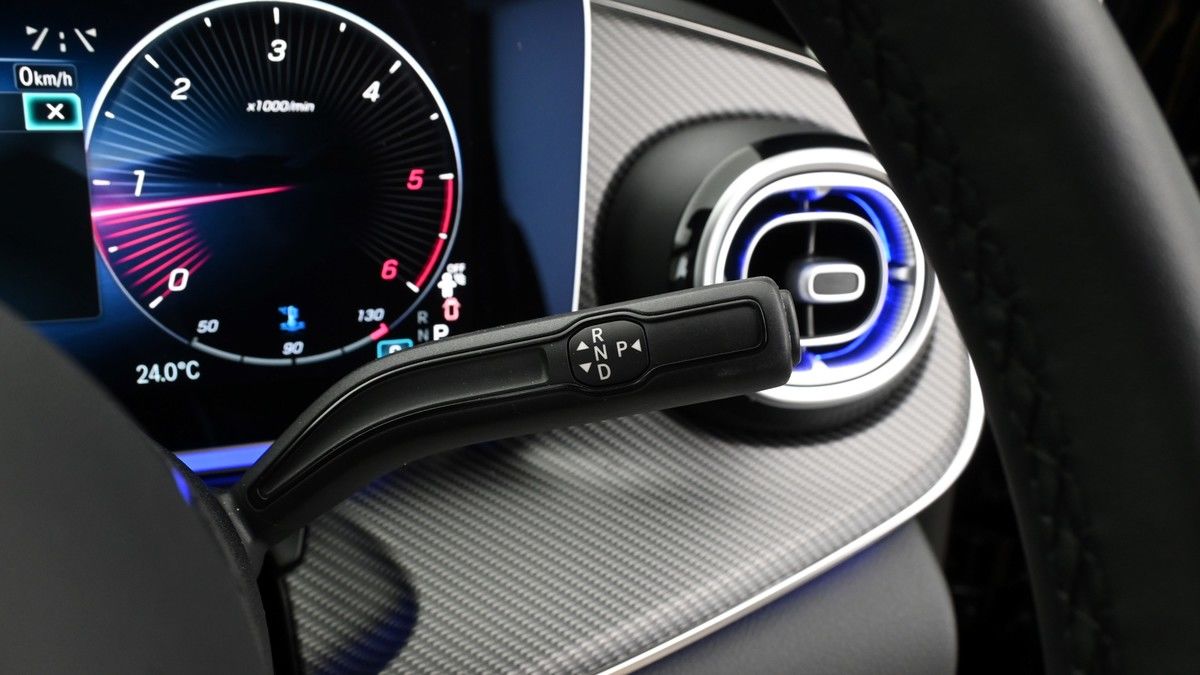 Mercedes-Benz V Class Image 2