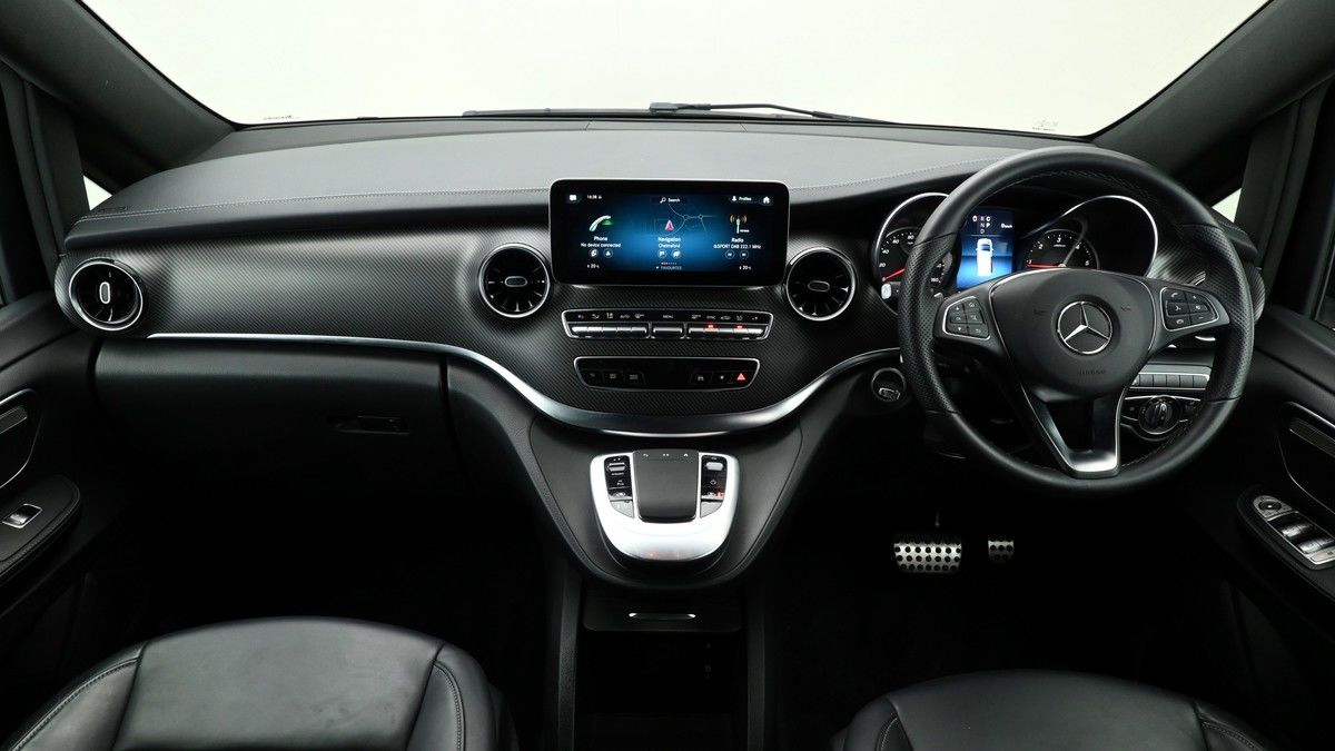 Mercedes-Benz V Class Image 14