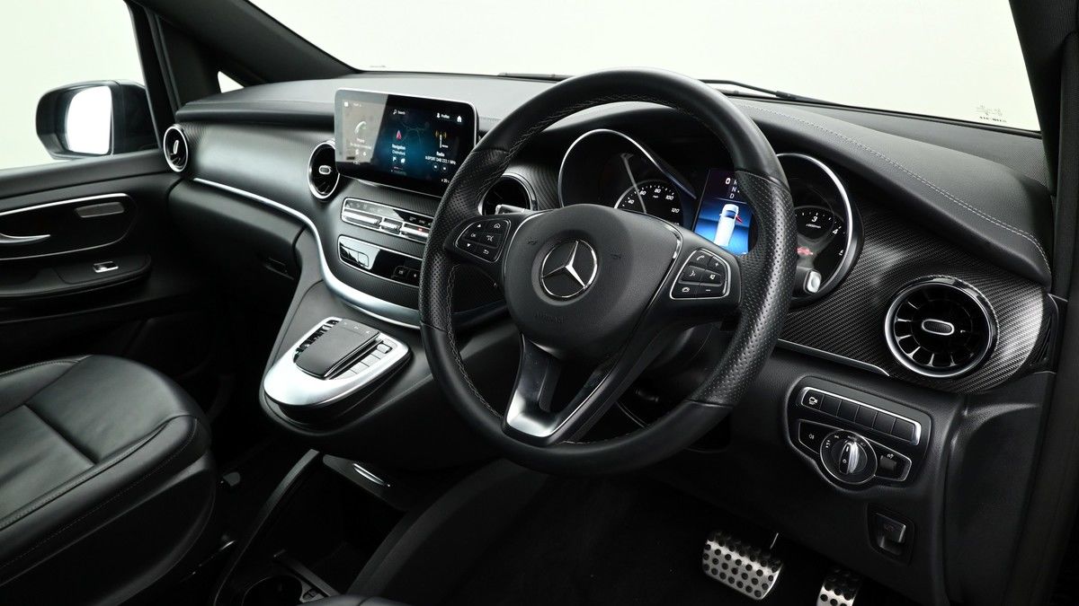 Mercedes-Benz V Class Image 3