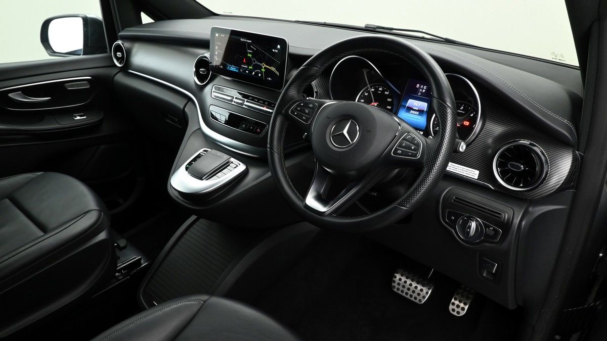 Mercedes-Benz V Class Image 2
