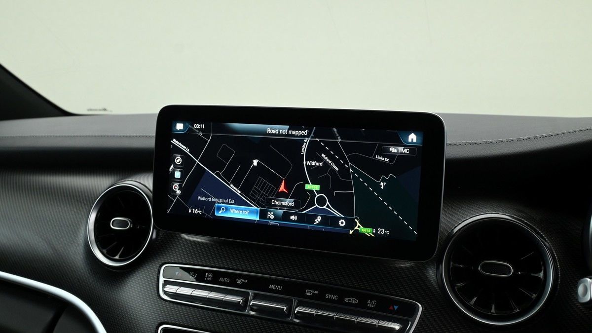 Mercedes-Benz V Class Image 10