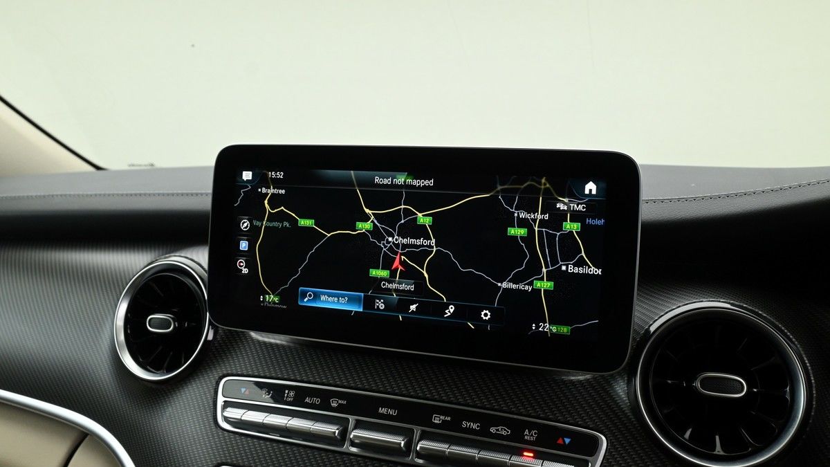 Mercedes-Benz V Class Image 10