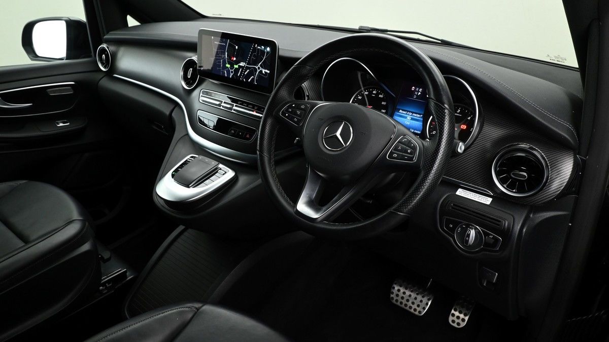 Mercedes-Benz V Class Image 3