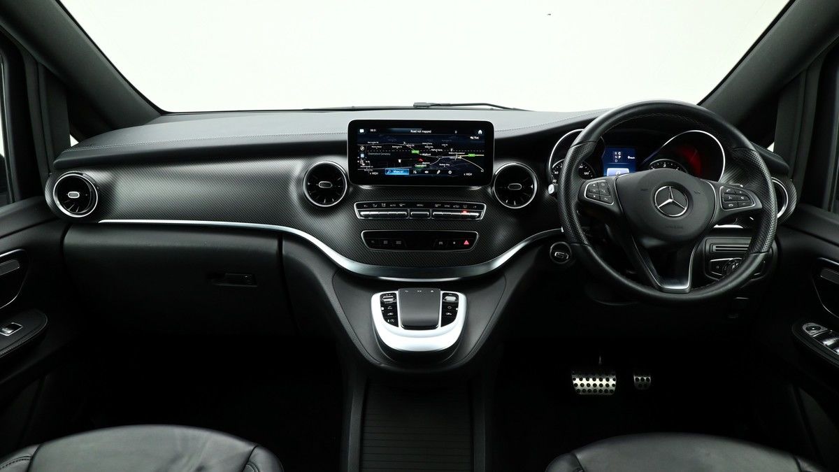 Mercedes-Benz V Class Image 13