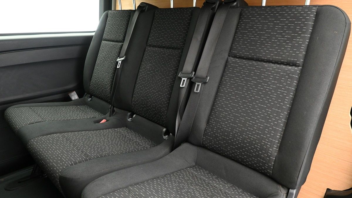 Mercedes-Benz Vito Image 5