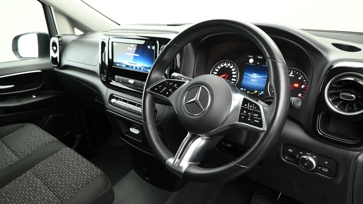 Mercedes-Benz Vito Image 3