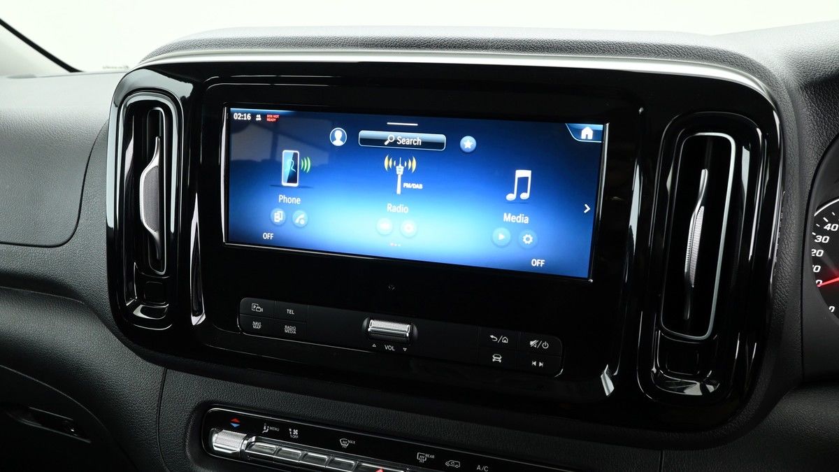 Mercedes-Benz Vito Image 11