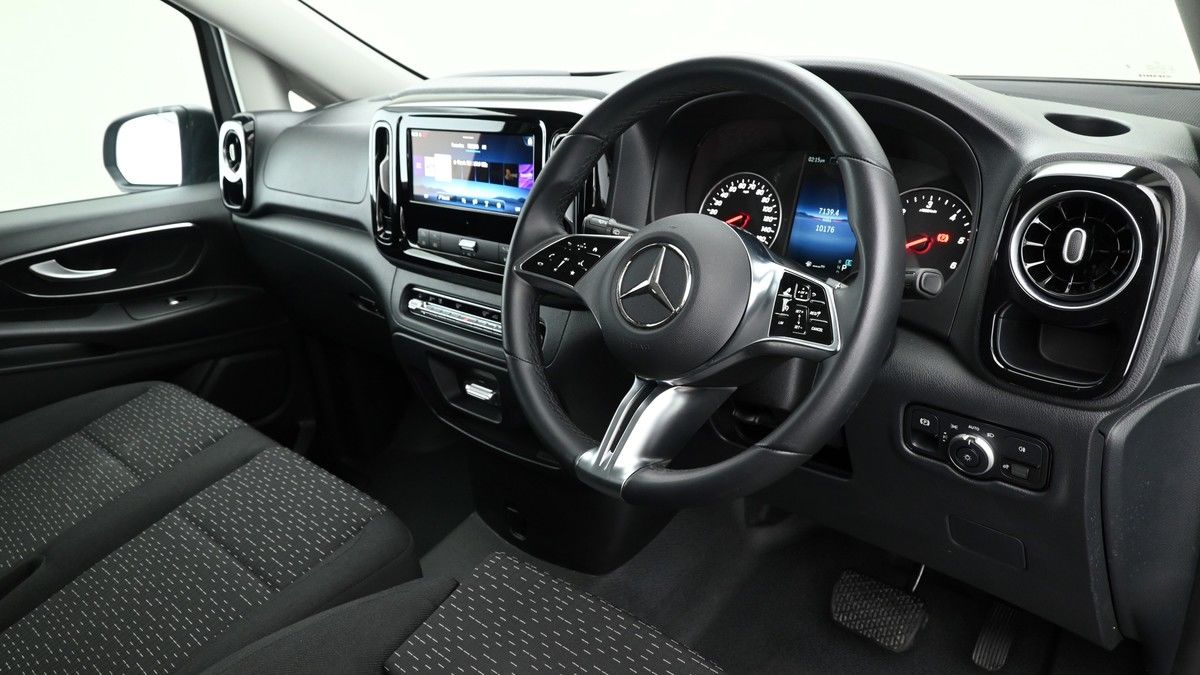 Mercedes-Benz Vito Image 3