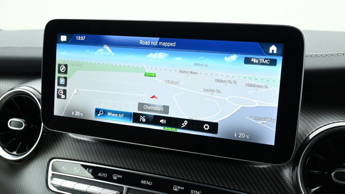 Mercedes-Benz V Class Image 11
