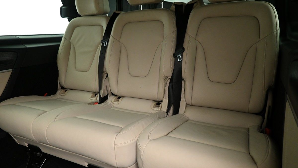 Mercedes-Benz V Class Image 5