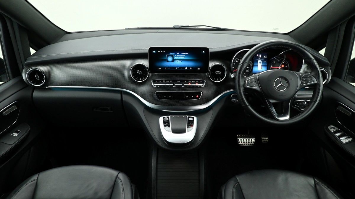 Mercedes-Benz V Class Image 14