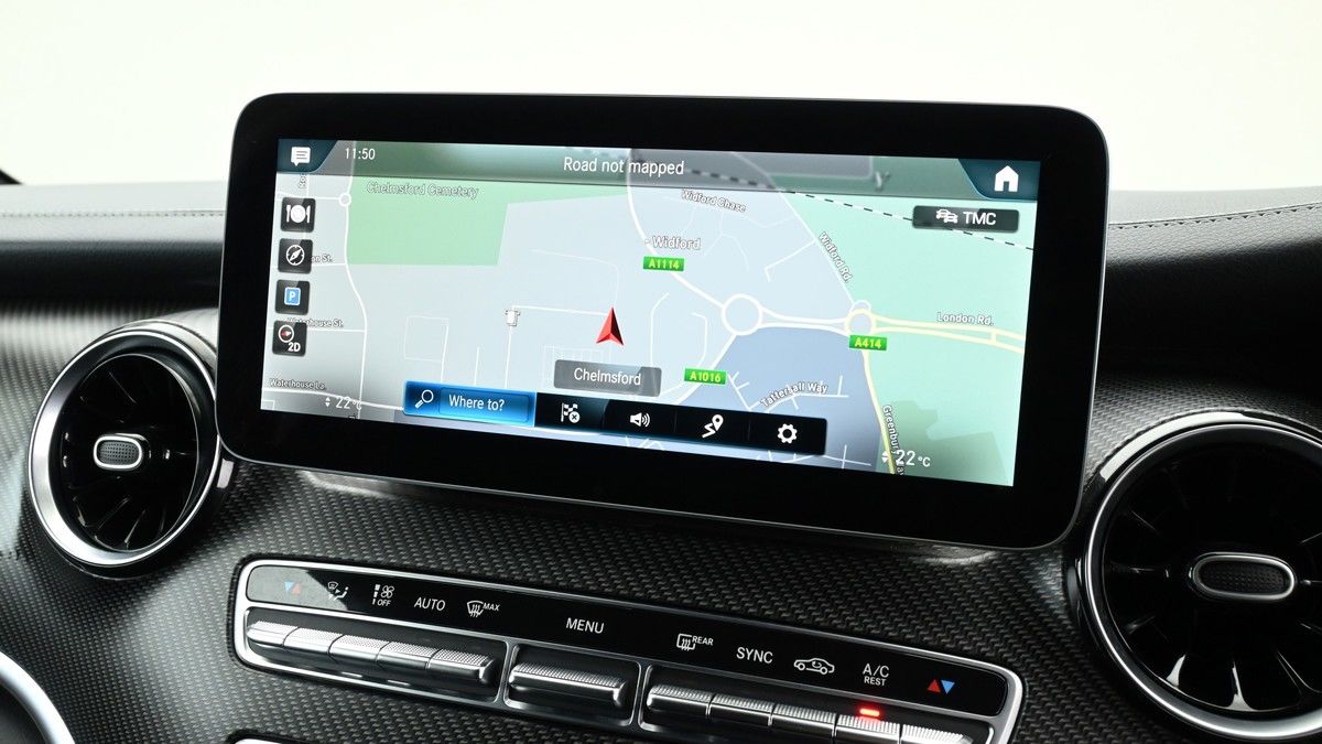Mercedes-Benz V Class Image 11