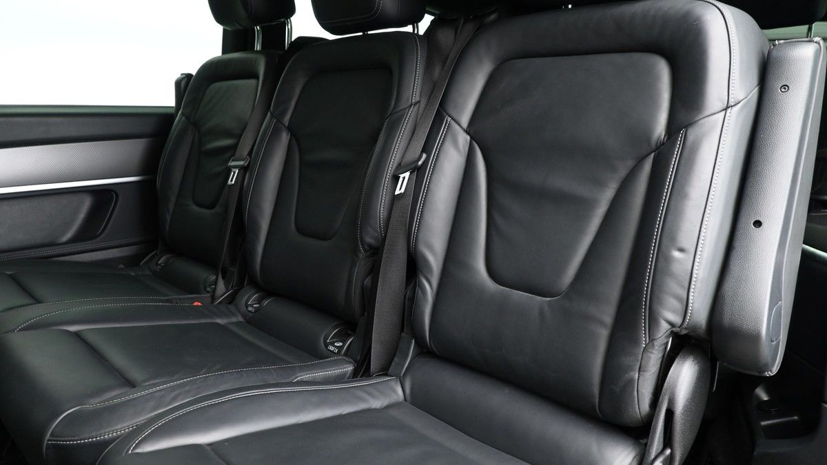 Mercedes-Benz V Class Image 5