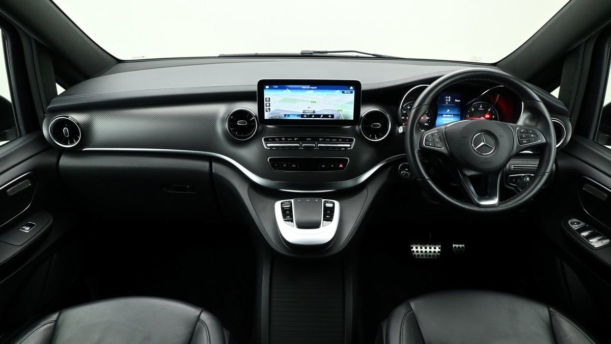 Mercedes-Benz V Class Image 14