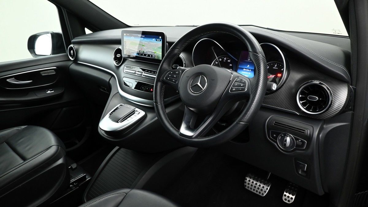 Mercedes-Benz V Class Image 3