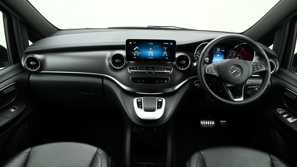 Mercedes-Benz V Class Image 14
