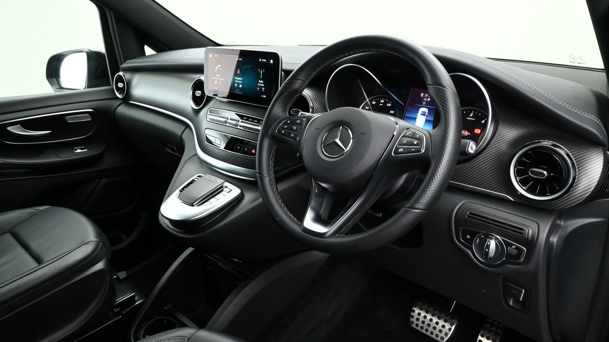 Mercedes-Benz V Class Image 3