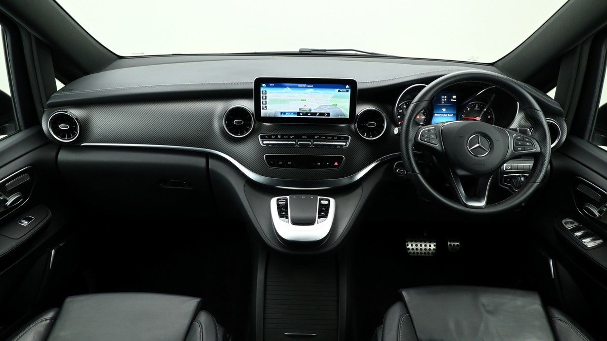 Mercedes-Benz V Class Image 14
