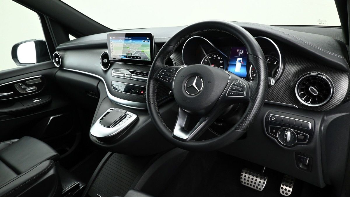 Mercedes-Benz V Class Image 3