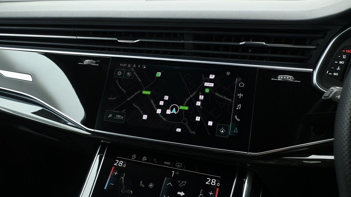 Audi Q7 Image 10