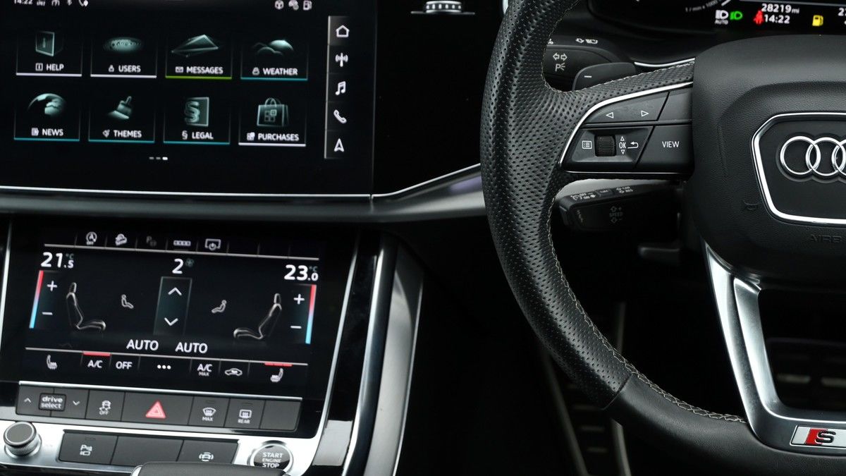 Audi Q7 Image 15