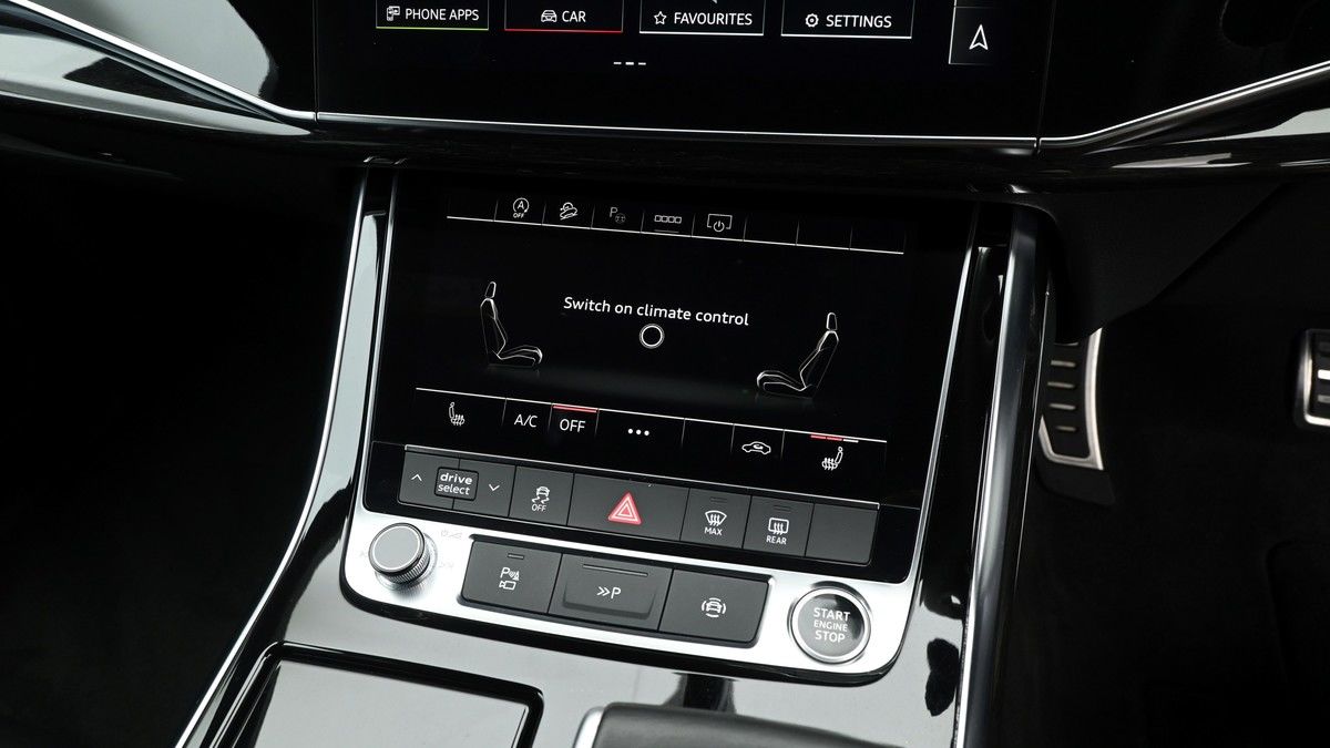 Audi Q7 Image 12