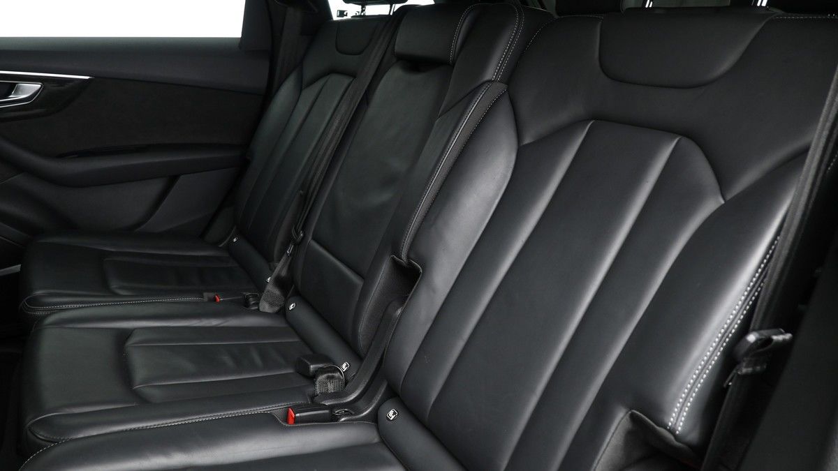 Audi Q7 Image 5