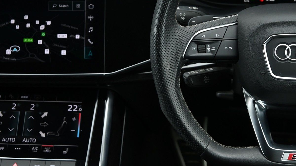 Audi Q7 Image 15