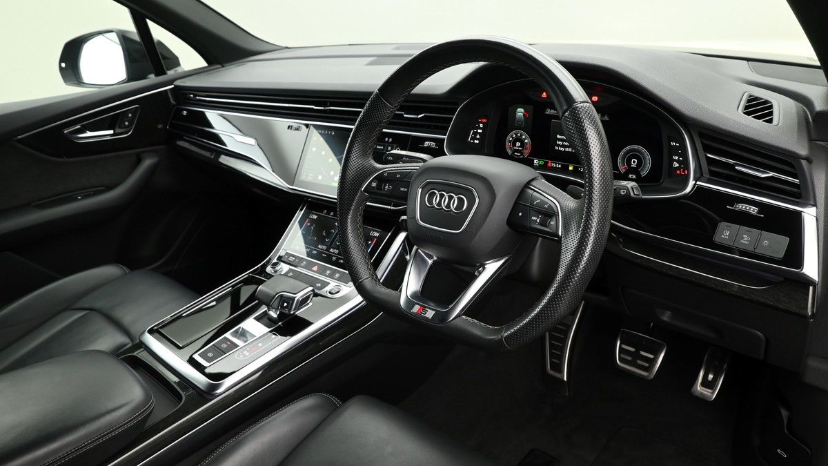 Audi Q7 Image 3