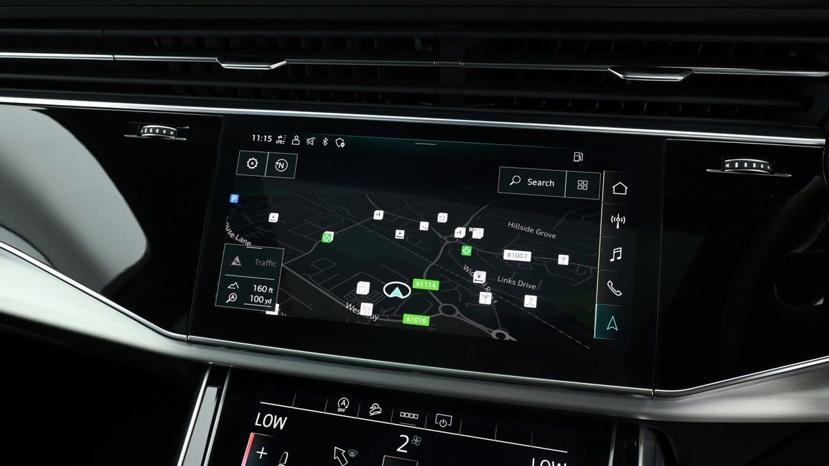 Audi Q7 Image 11