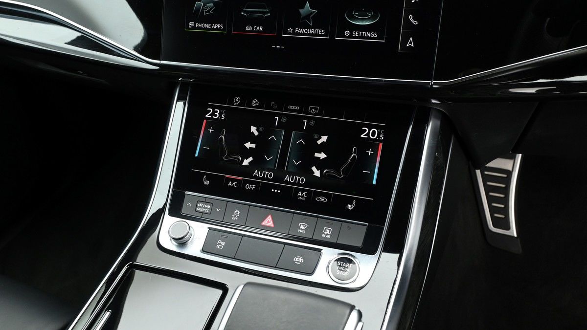 Audi Q7 Image 12