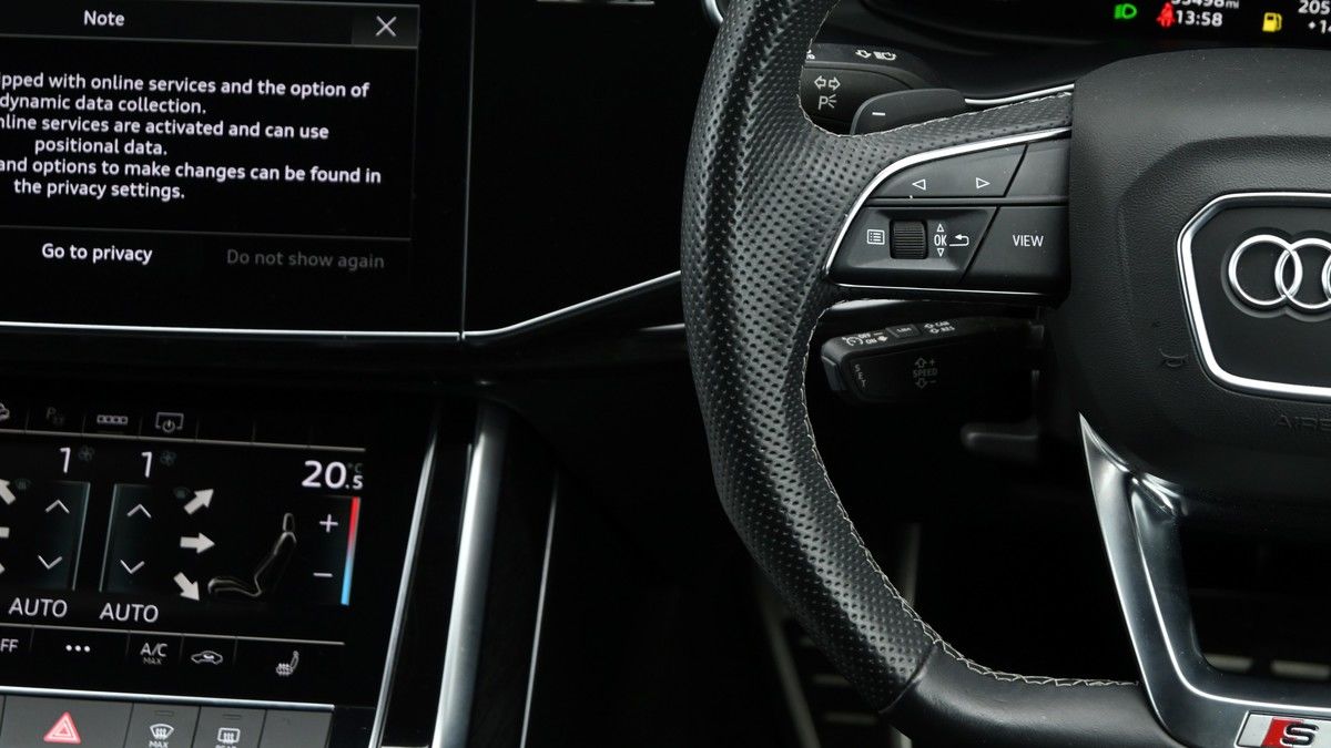Audi Q7 Image 15