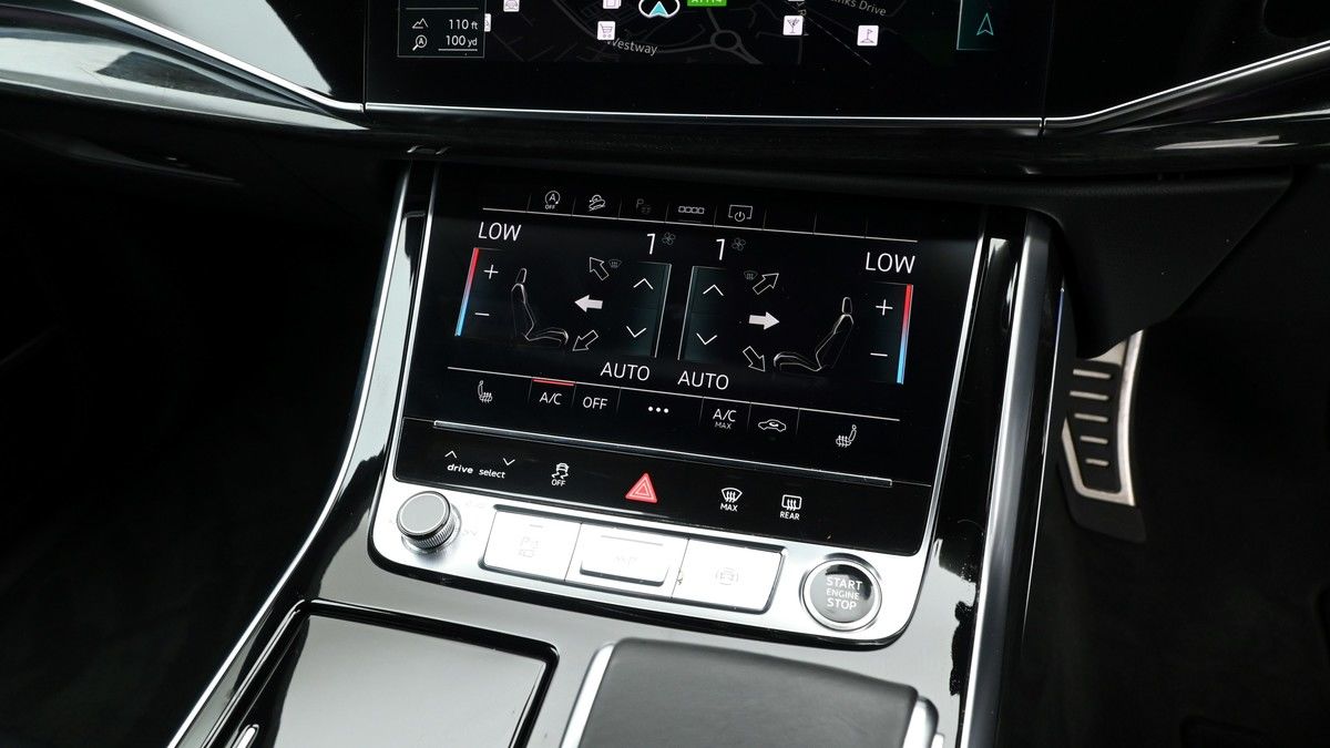 Audi Q8 Image 12
